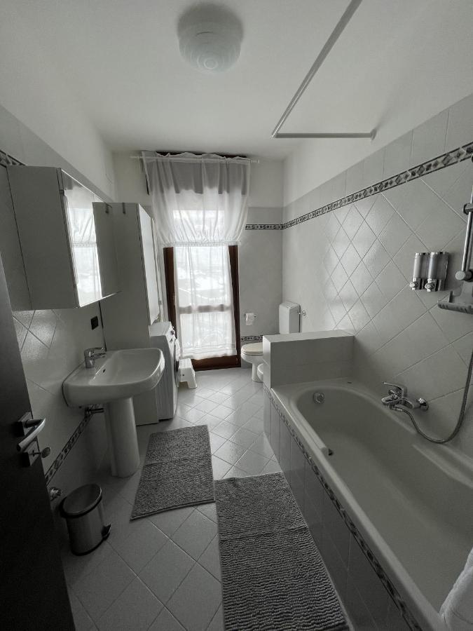 Casa Palmi - Appartamento In Villa Aosta Eksteriør bilde