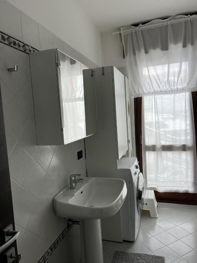 Casa Palmi - Appartamento In Villa Aosta Eksteriør bilde